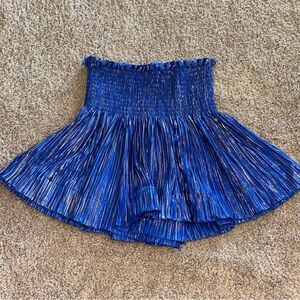 Queen of Sparkles girls medium shorts